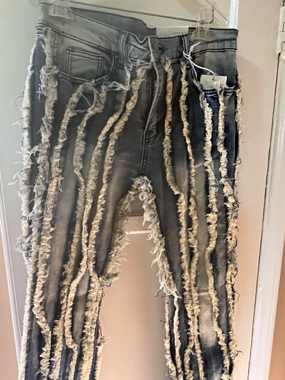 Mnml Men's X641 Skinny Stacked Ripped Denim Jeans 32x36